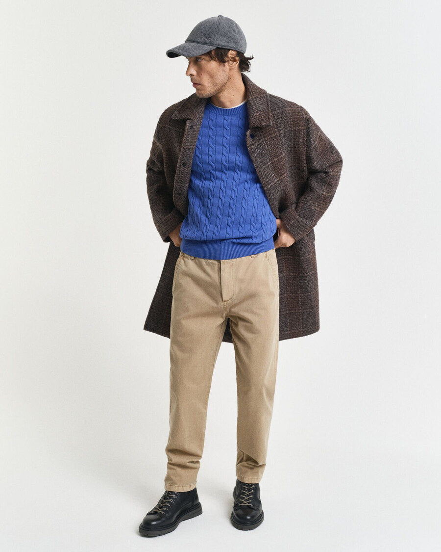 baumwollpullover mit zopfmuster und rundhalsausschnitt – sattes blau