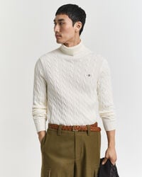 baumwoll-rollkragenpullover mit zopfmuster – creme