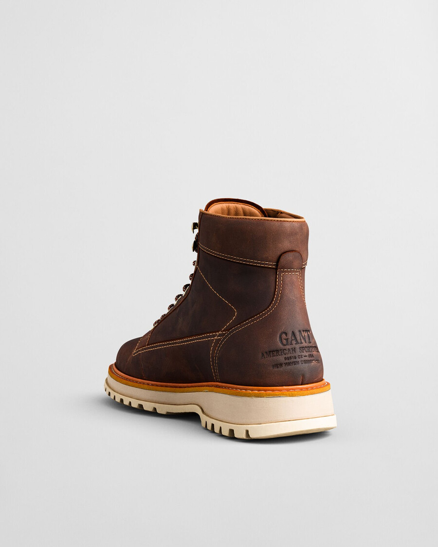 clafton schnürstiefel aus leder – whiskeybraun