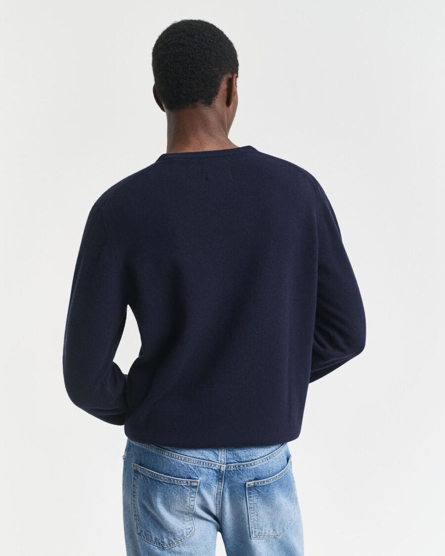 superfeiner lammwollpullover mit rundhalsausschnitt – marineblau