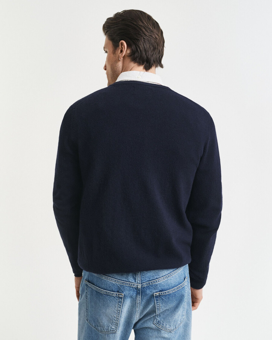 superfeiner lammwollpullover mit v-ausschnitt - marineblau