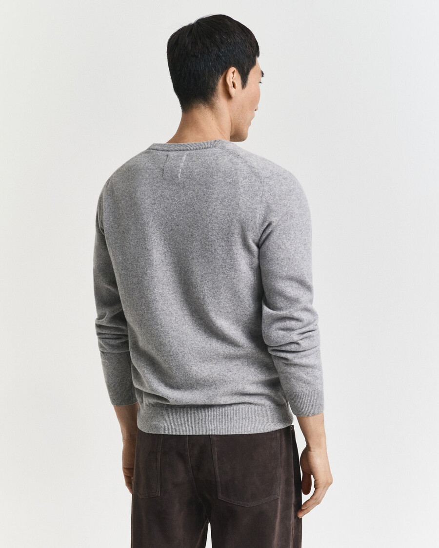 superfeiner lammwollpullover mit v-ausschnitt – graumeliert