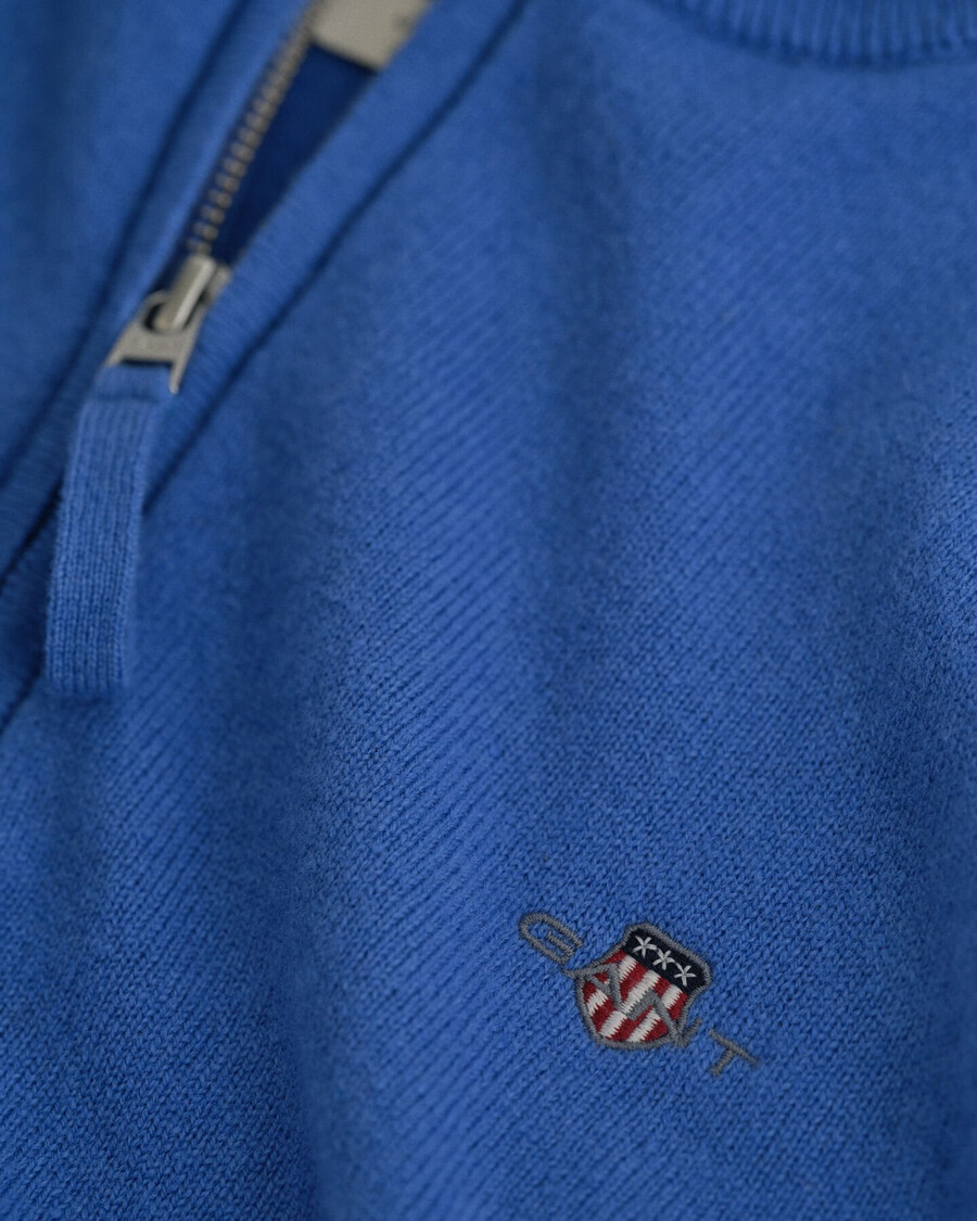 superfeiner lammwollpullover mit halbem reißverschluss – perfektes blau