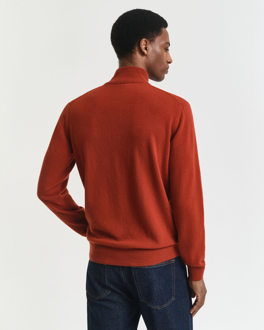 feiner lammwollpullover mit halbem reißverschluss – moderner rost