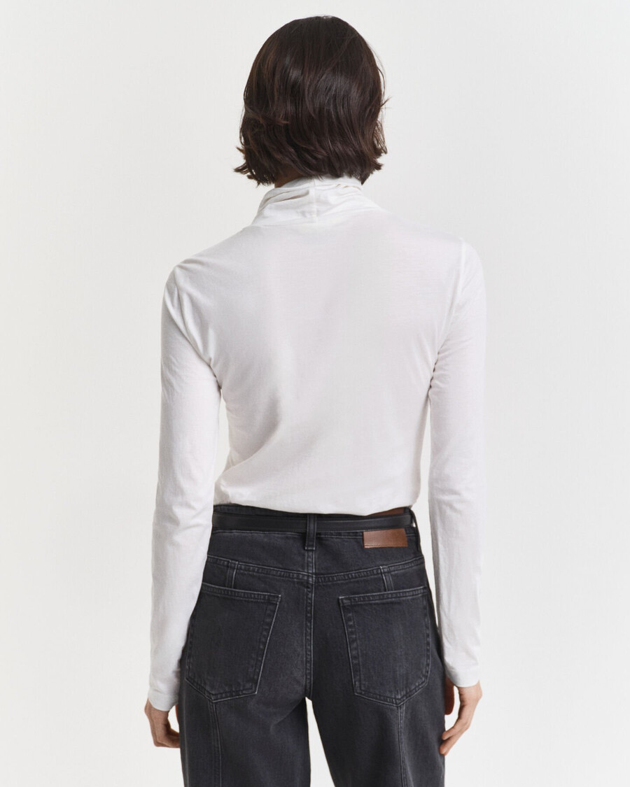leichtes baumwoll-rollkragenshirt – eierschale