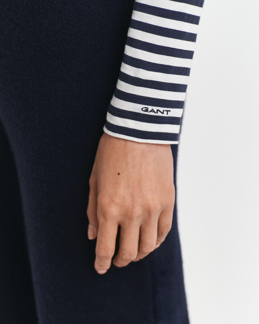 leichtes gestreiftes rollkragenshirt aus baumwolle – abendblau
