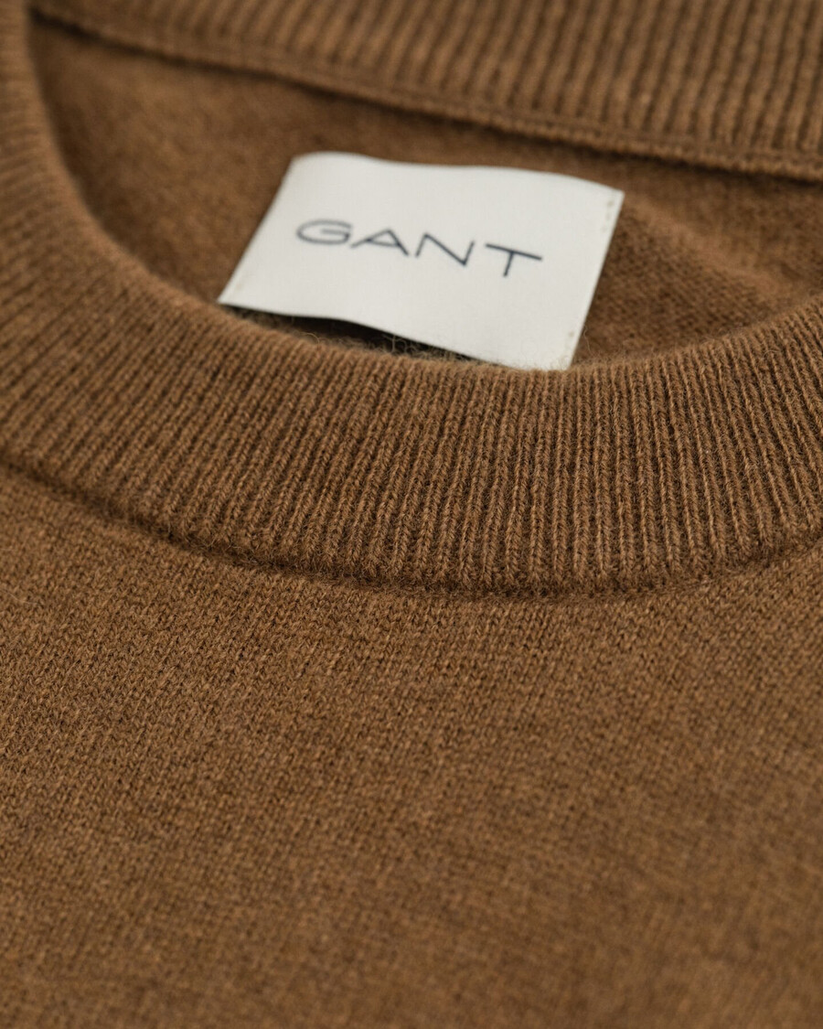 superfeiner lammwollpullover mit rundhalsausschnitt – warmes khaki