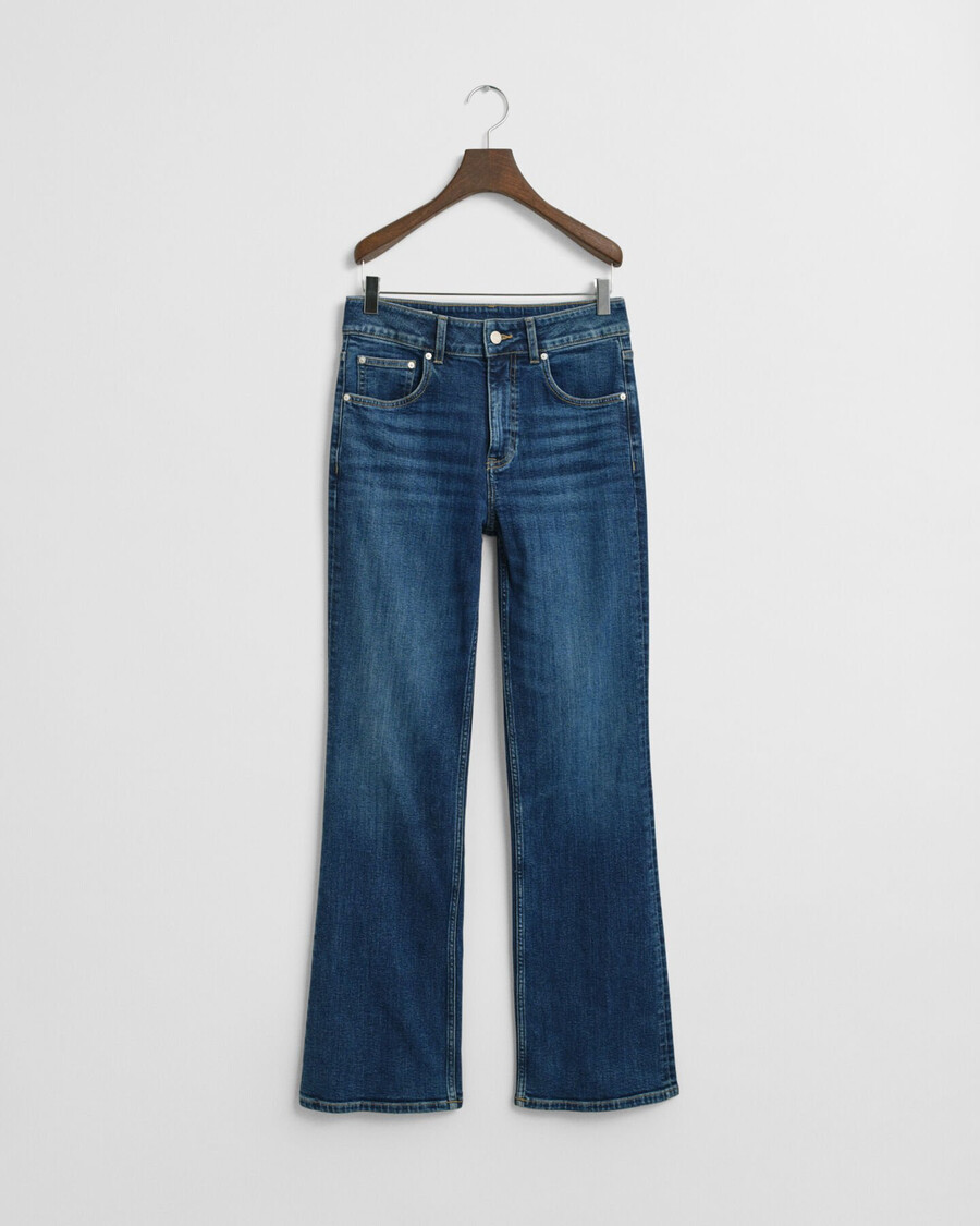 schmal geschnittene schlagjeans – dunkelblau vintage