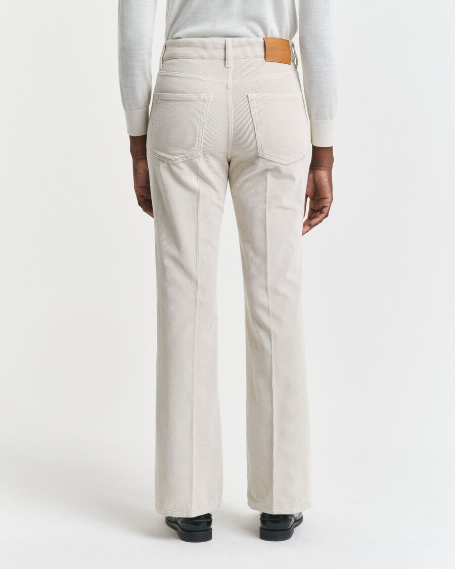 schlagjeans aus cord – kitt