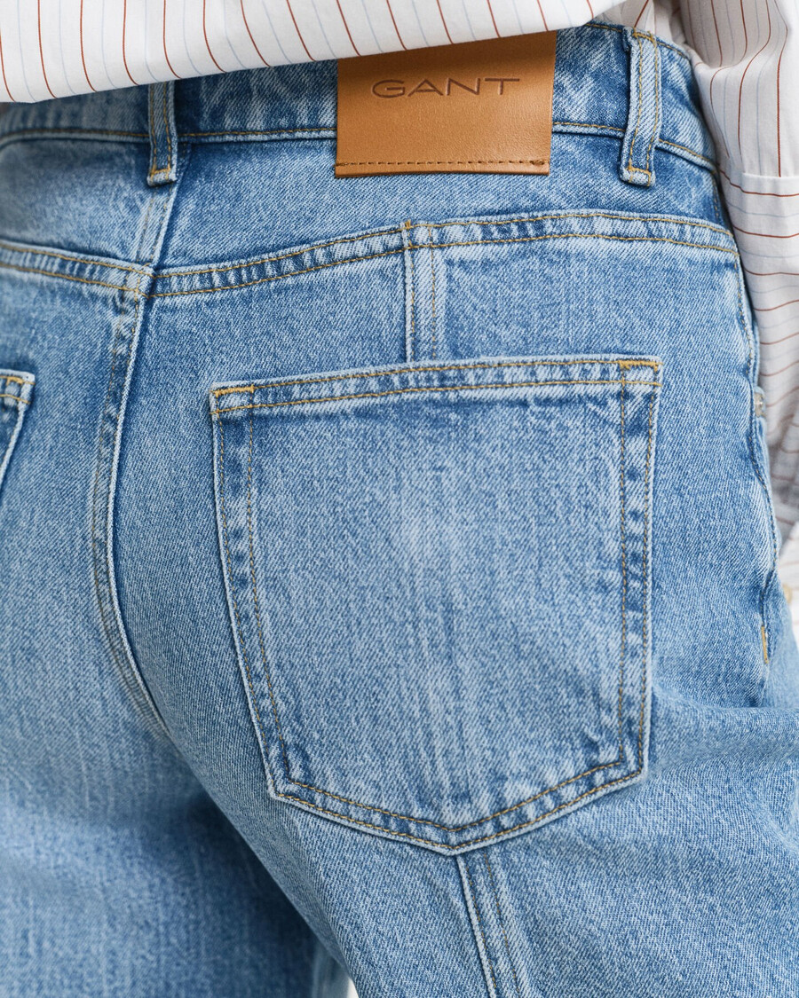 relaxed fit jeans mit gerader naht – mittelblau archiv