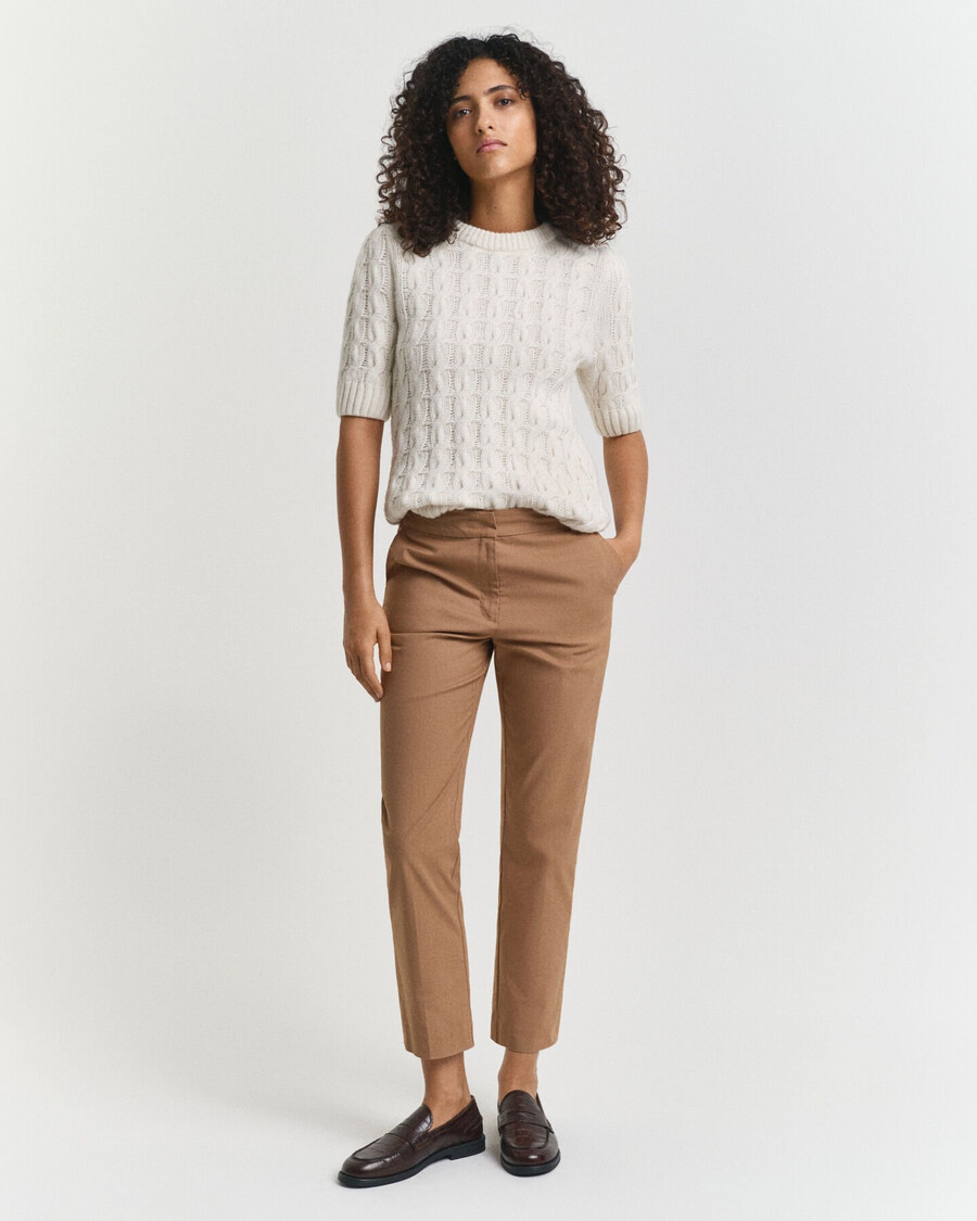 schmale zigarettenhose – warmes khaki