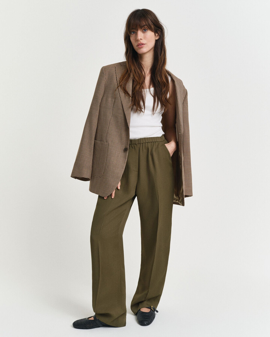 fluid pants – moosgrün