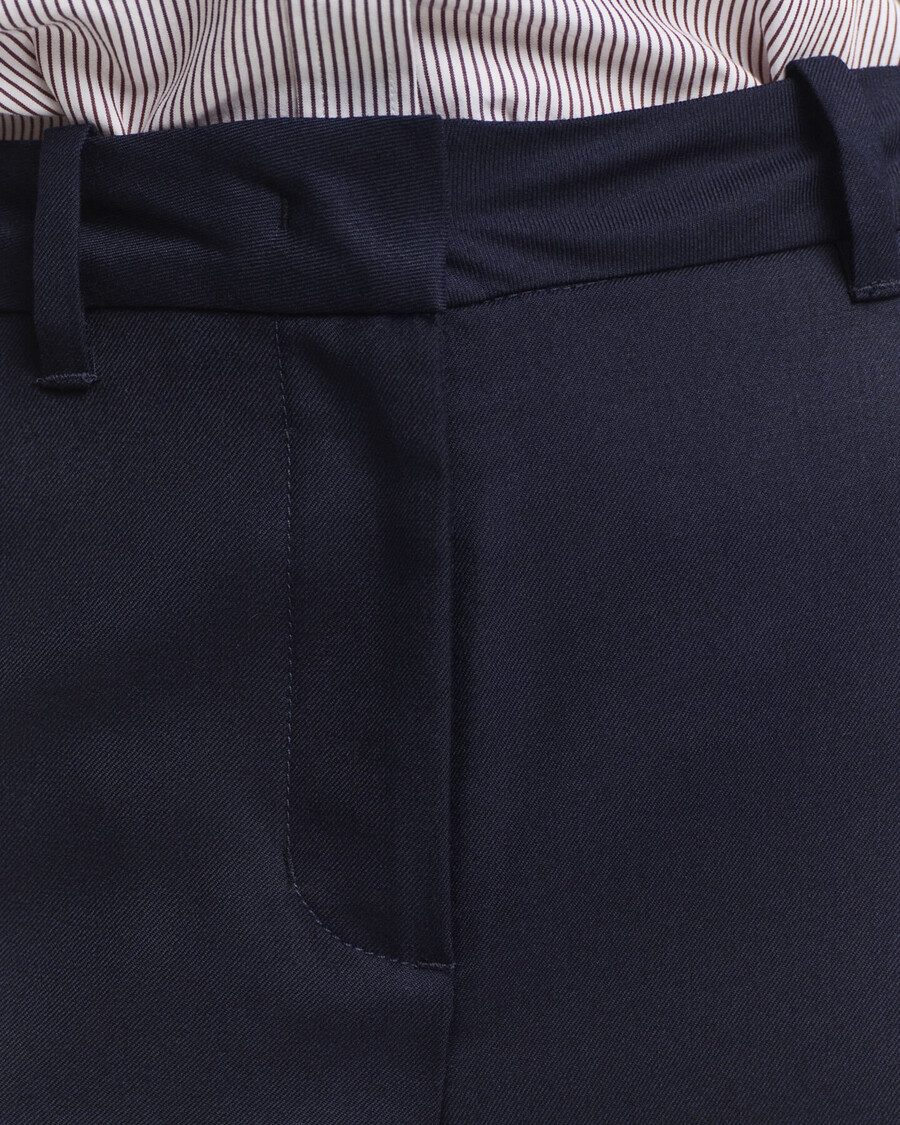 taillierte wollmischhose – abendblau