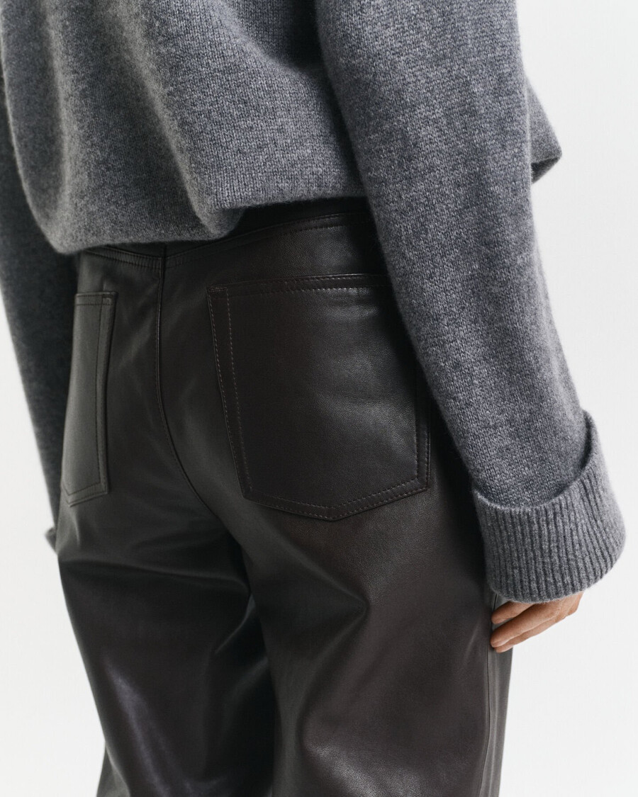 lederhose mit 5 taschen – dunkelbraun