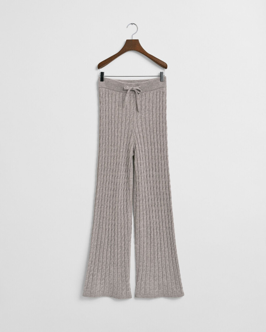 zopfstrickhose aus wolle – taupe beige