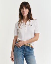 poloshirt aus piqué-stoff mit schildmuster – eierschale