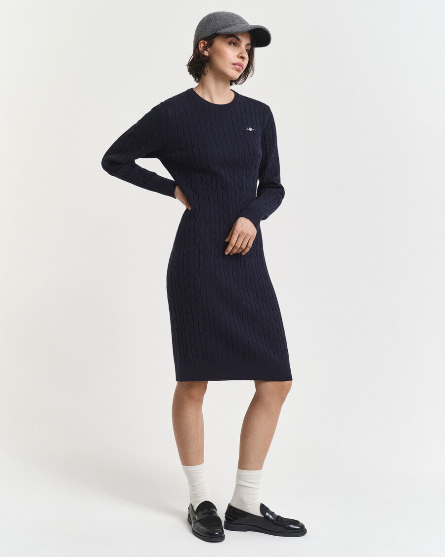 stretch-baumwollkleid mit zopfmuster und rundhalsausschnitt – abendblau