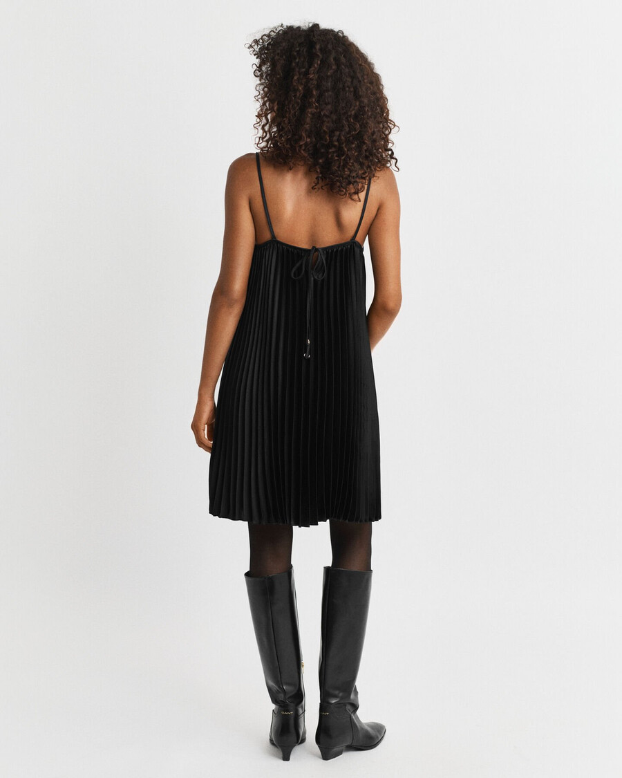 plissiertes satin-minikleid mit trägern – schwarz
