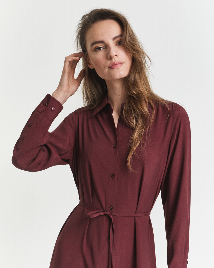 midi-hemdkleid aus viskose – pflaumenwein