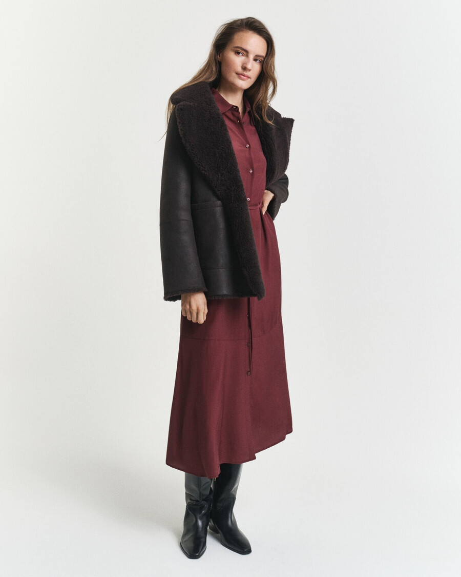 midi-hemdkleid aus viskose – pflaumenwein