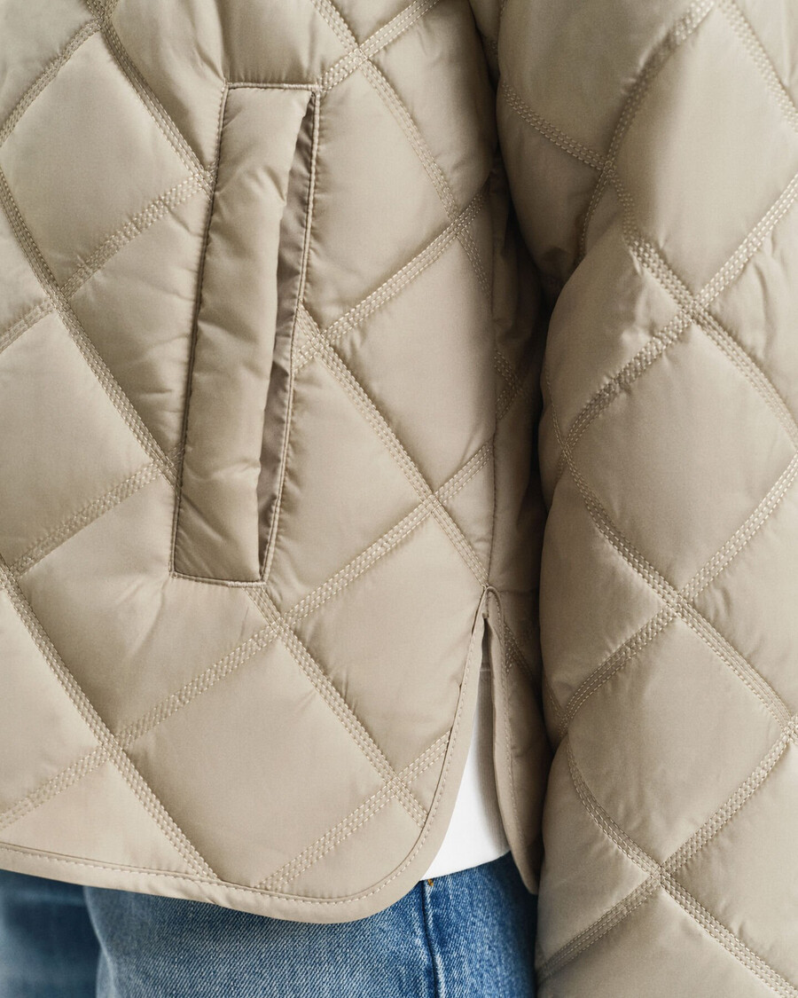 steppjacke mit kragen – betonbeige