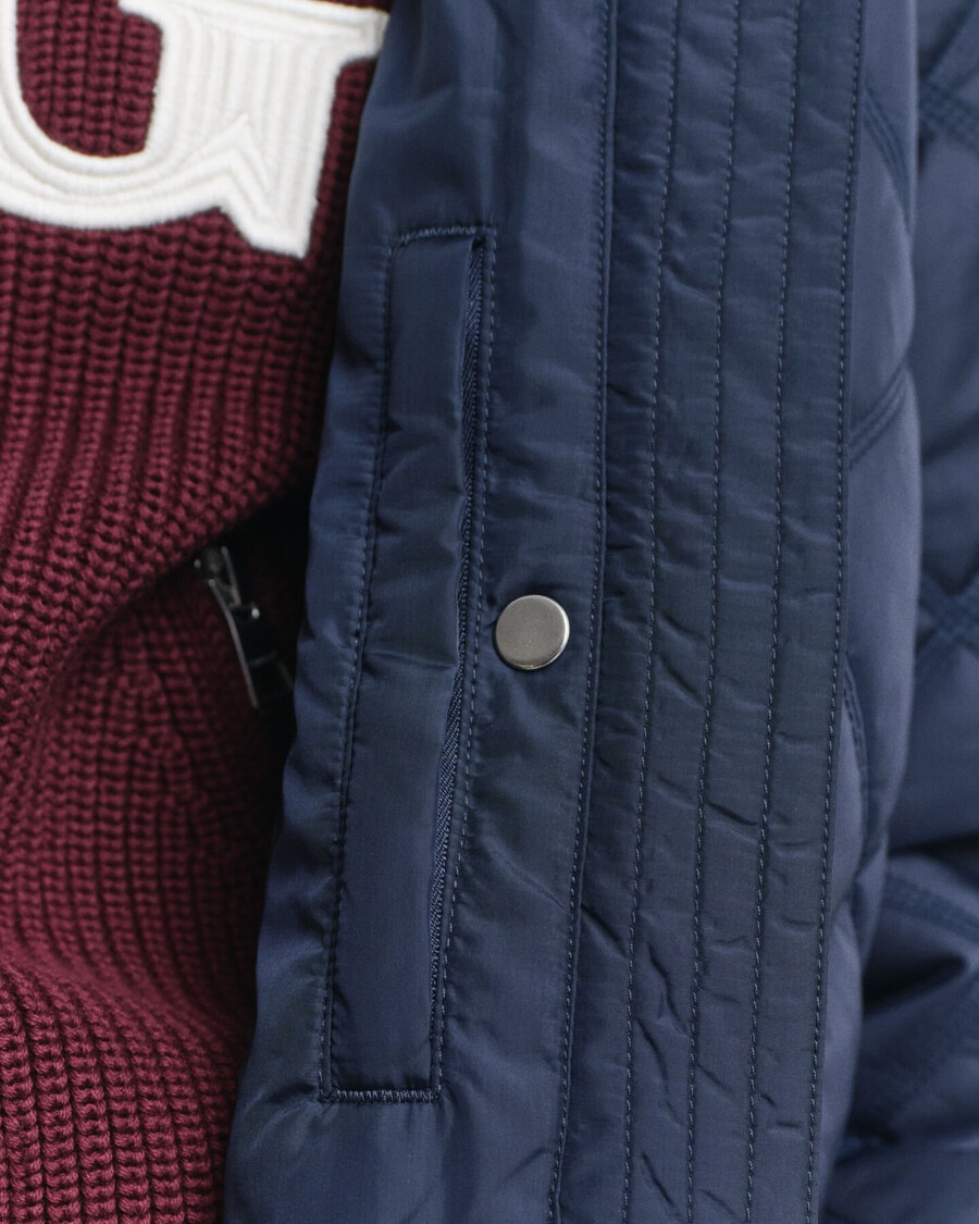 gesteppte jacke mit cordbesatz – abendblau