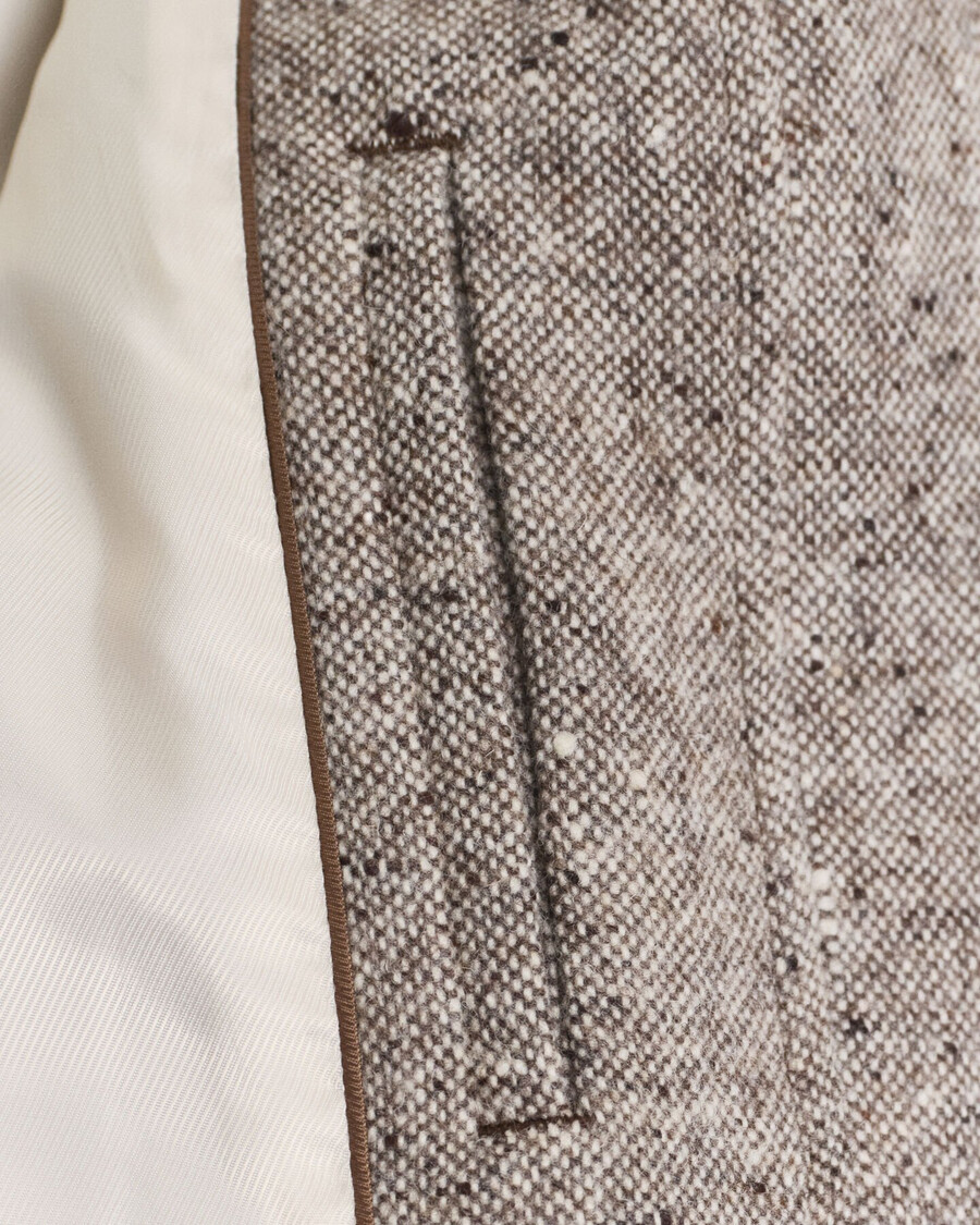 wolljacke mit kontrastkragen – dunkelbraun