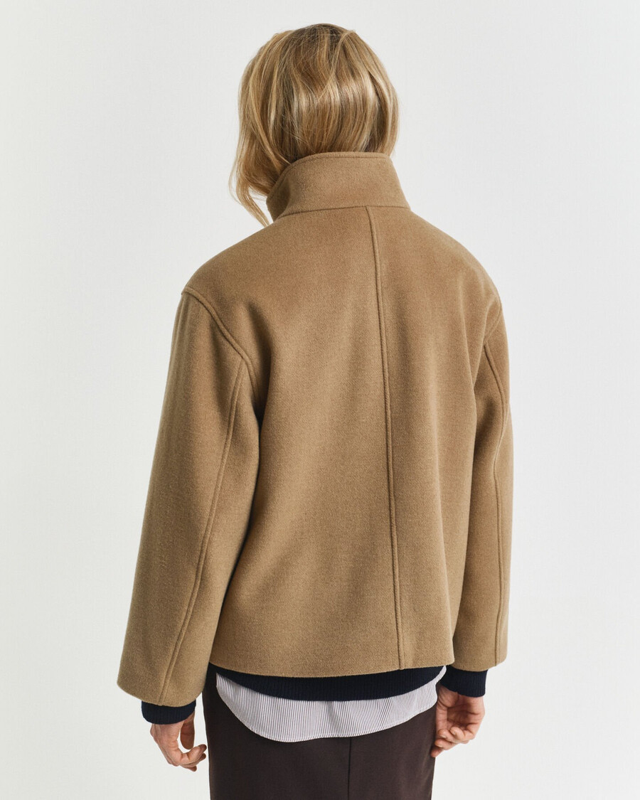 kurze wolljacke mit reißverschluss – warmes khaki