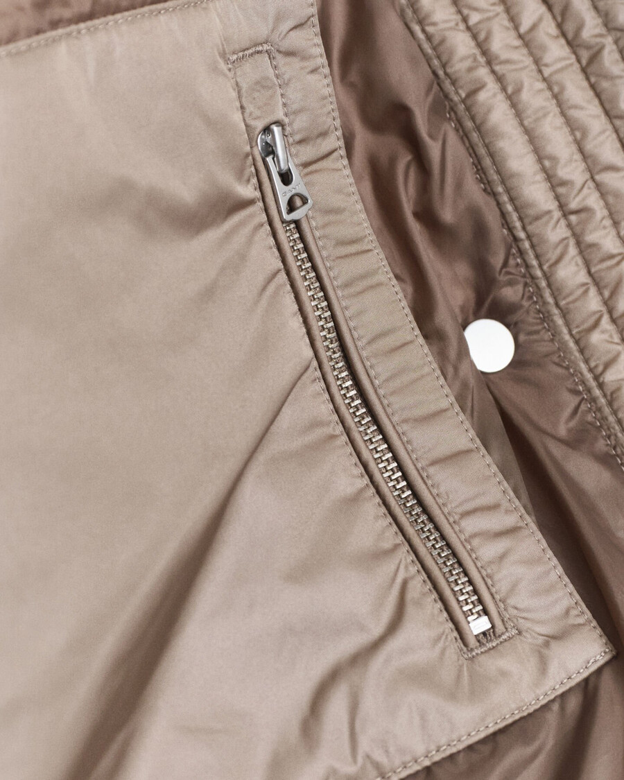 daunenjacke in lockerer passform – taupe beige