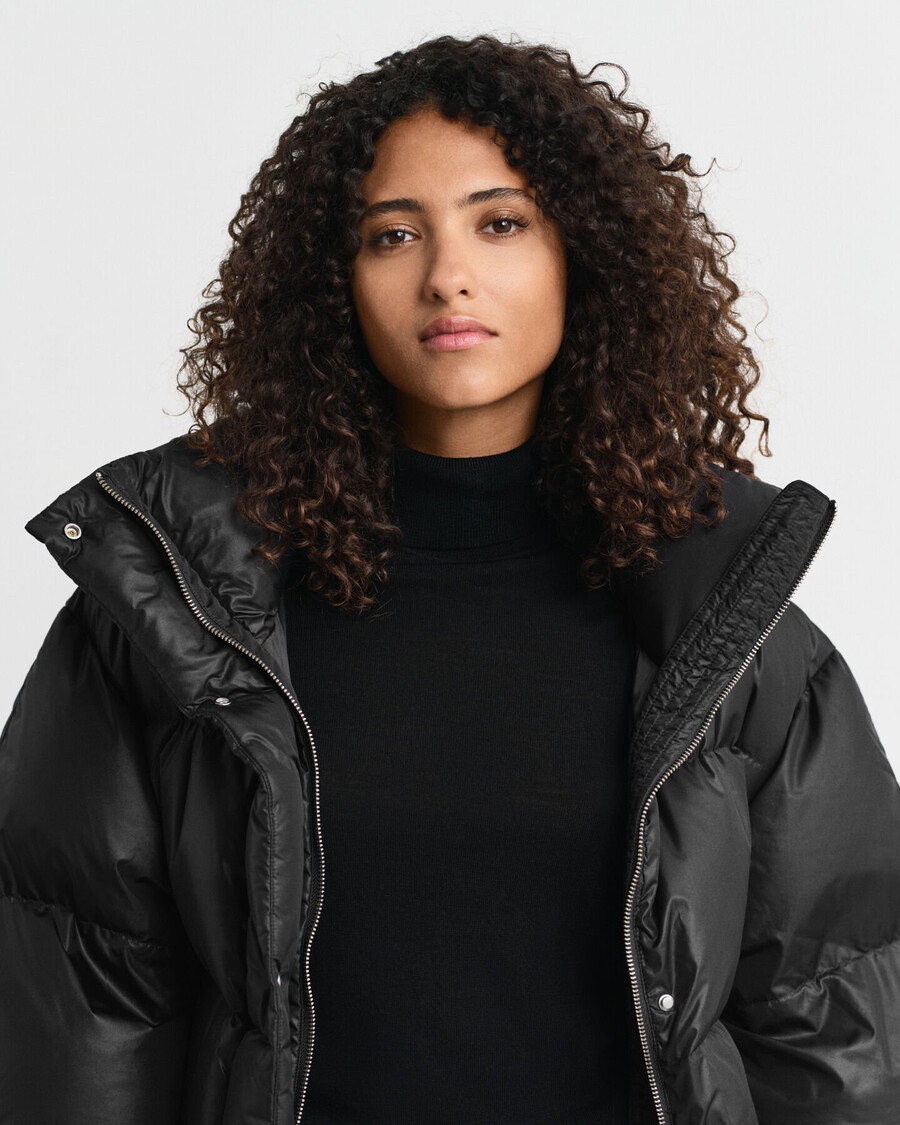 daunenjacke mit lockerer passform – schwarz