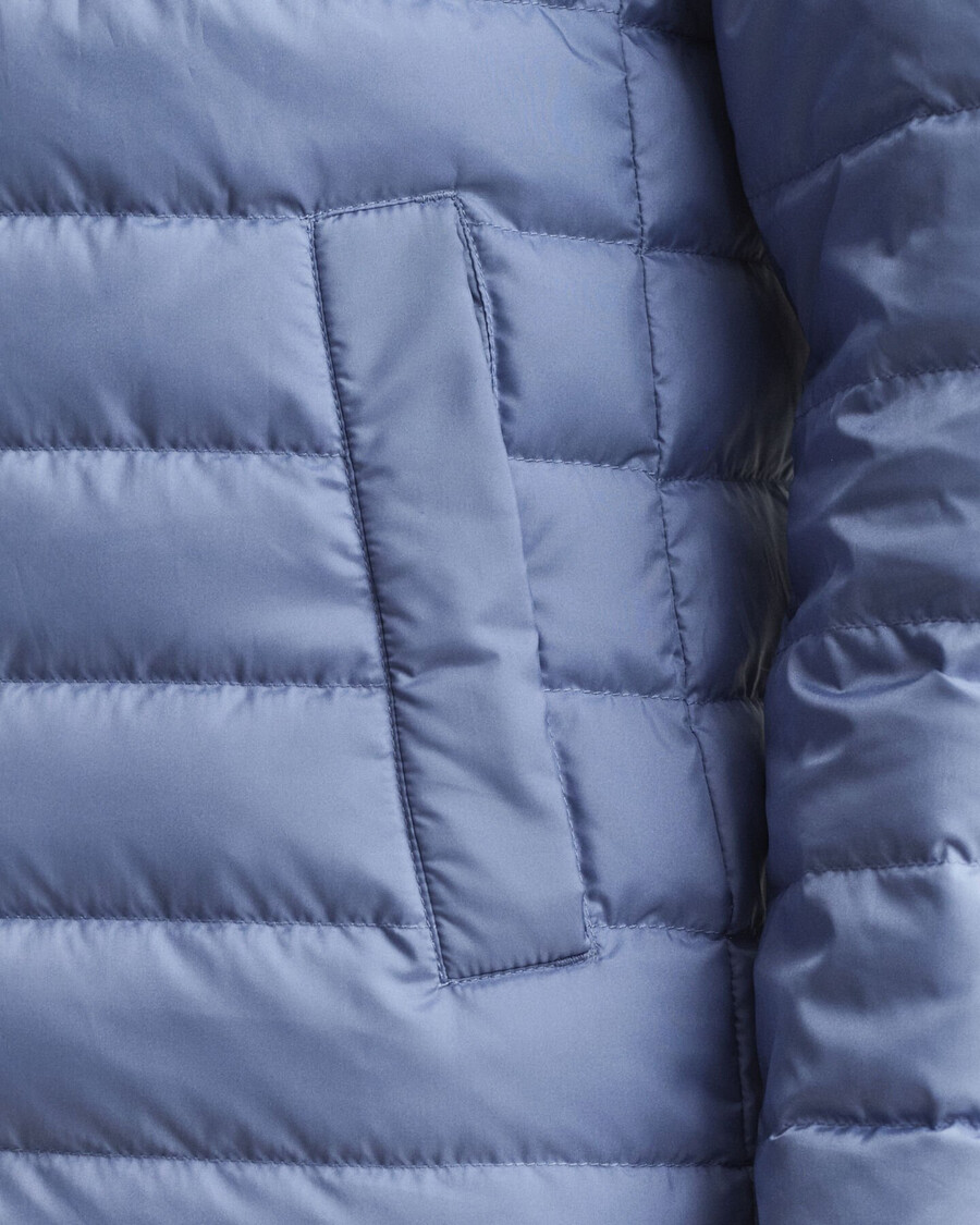 leichte daunenjacke – verwaschener denim