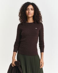 stretch-baumwollpullover mit zopfmuster und rundhalsausschnitt – dunkelbraun