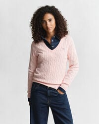 stretch-baumwollpullover mit zopfmuster und v-ausschnitt – aprikosenrosa
