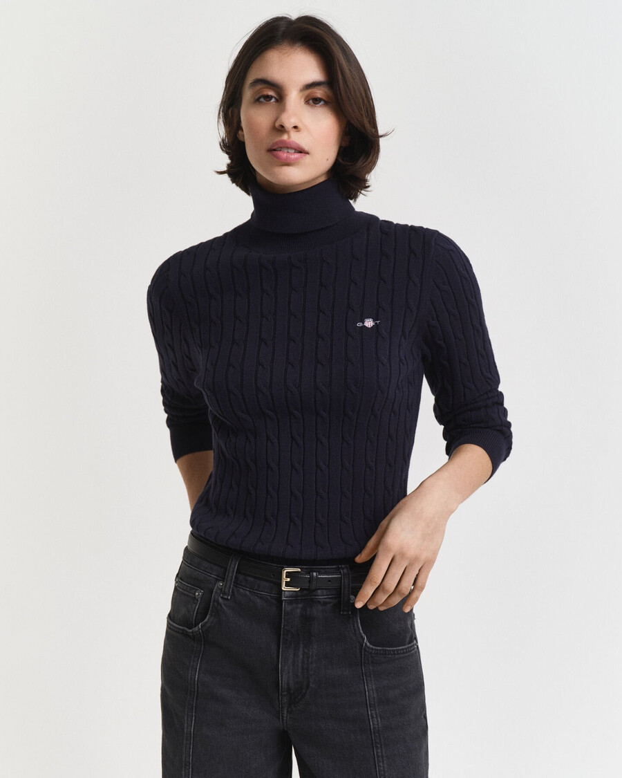 rollkragenpullover aus stretch-baumwolle mit zopfmuster – abendblau