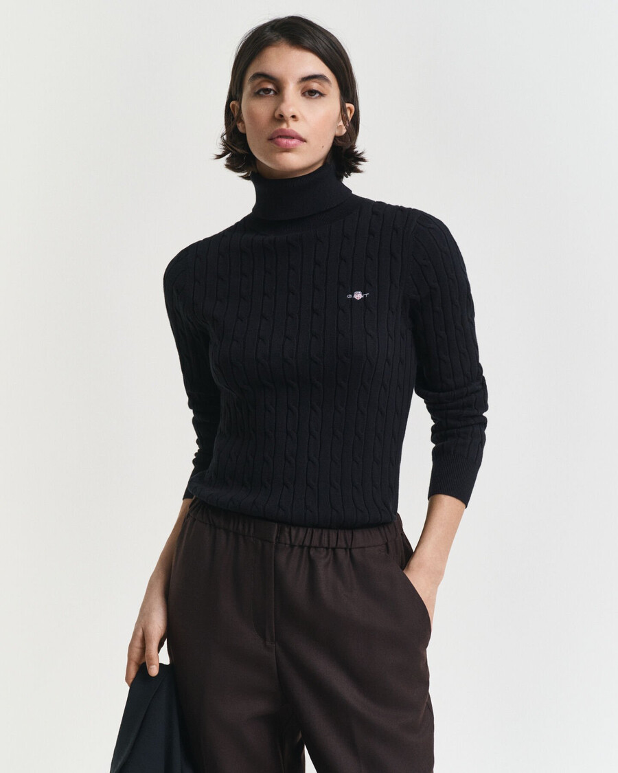 rollkragenpullover aus stretch-baumwolle mit zopfmuster - schwarz