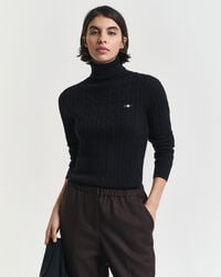 rollkragenpullover aus stretch-baumwolle mit zopfmuster - schwarz