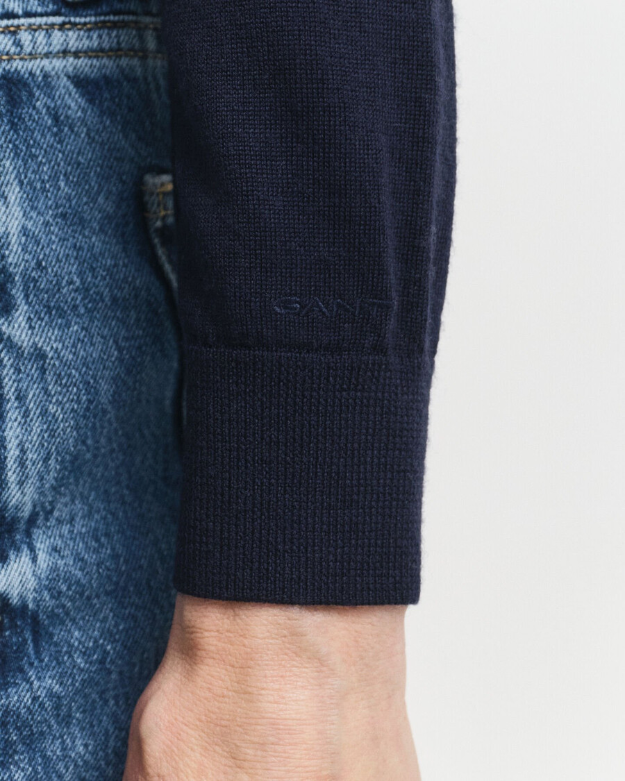 extrafeiner merinowollpullover mit rundhalsausschnitt – abendblau