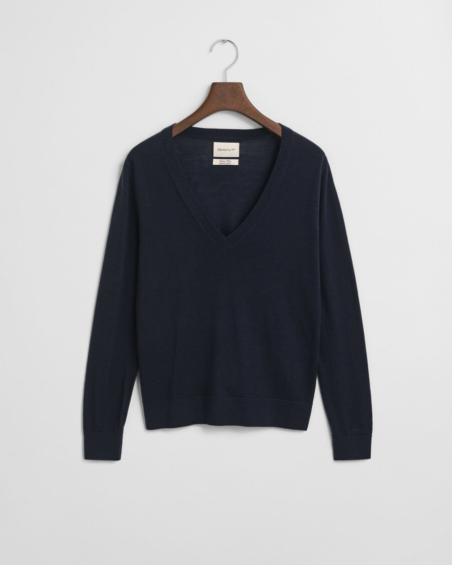 extrafeiner merinowollpullover mit v-ausschnitt – abendblau