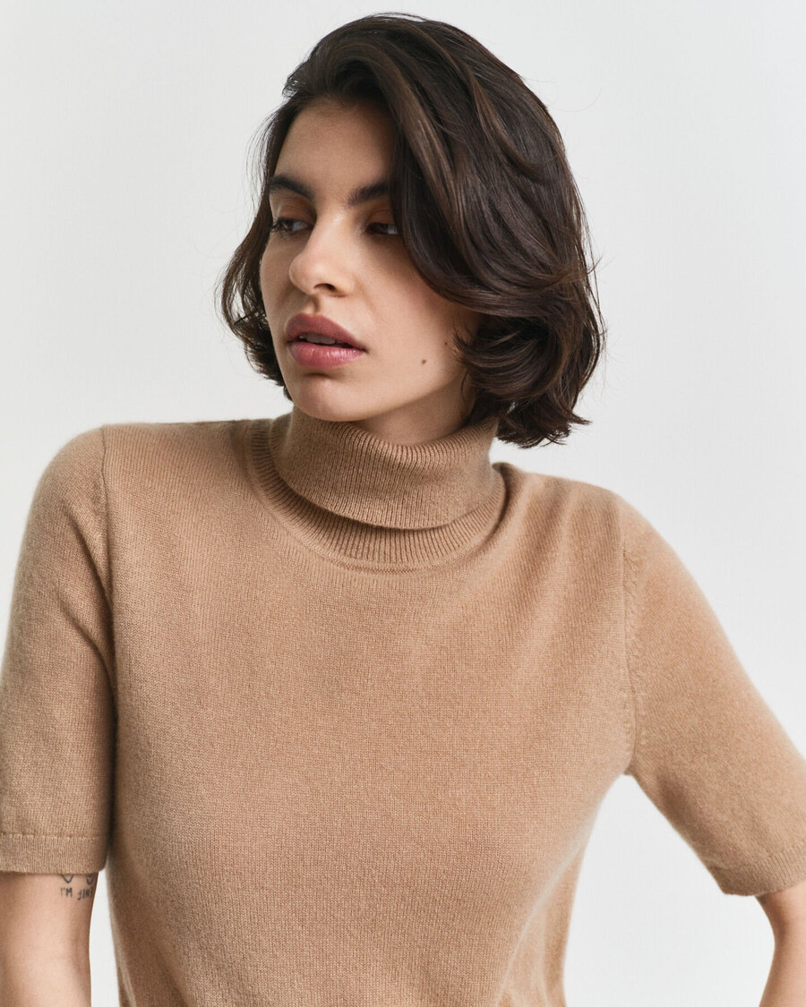 kurzärmeliger kaschmir-rollkragenpullover – warmes khaki