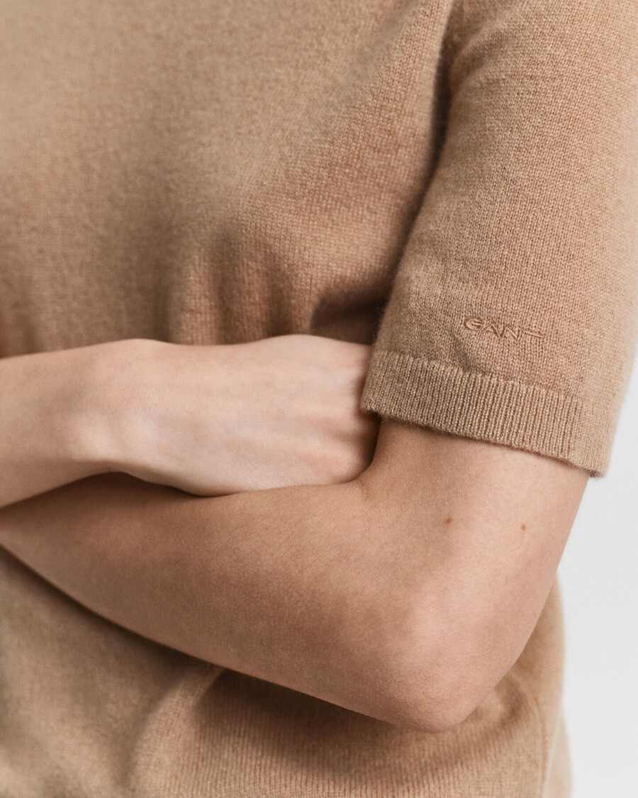 kurzärmeliger kaschmir-rollkragenpullover – warmes khaki